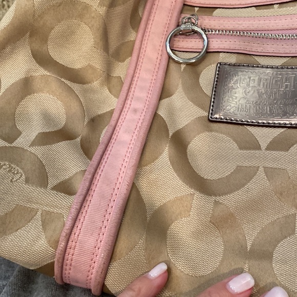 Coach Handbag - Picture 7 of 10